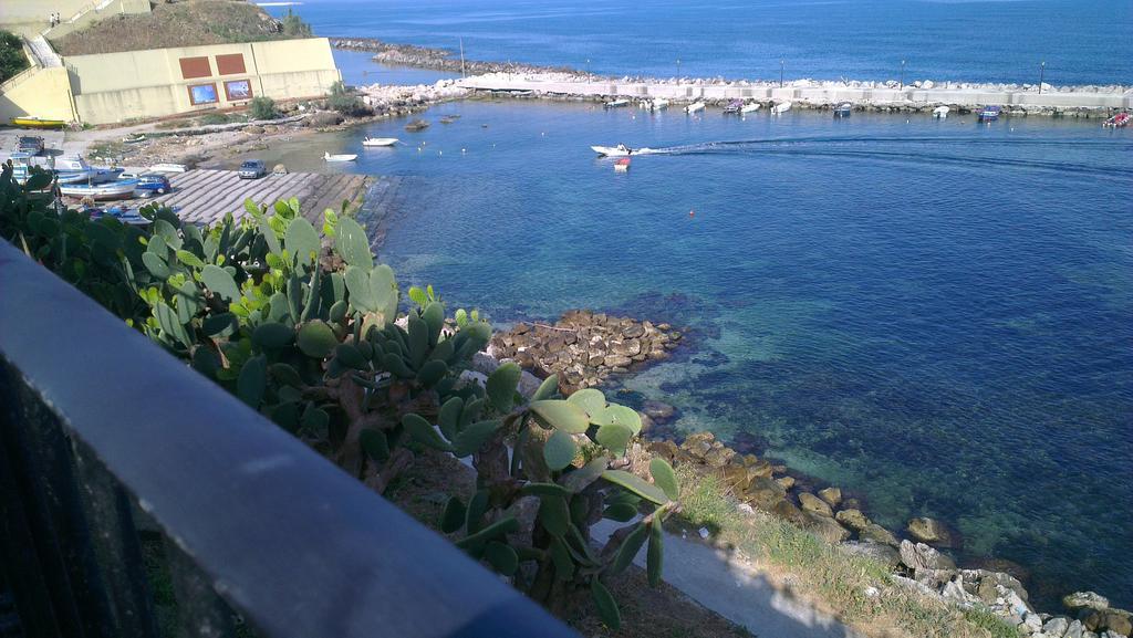 Trappeto Vacation Apartment Oda fotoğraf