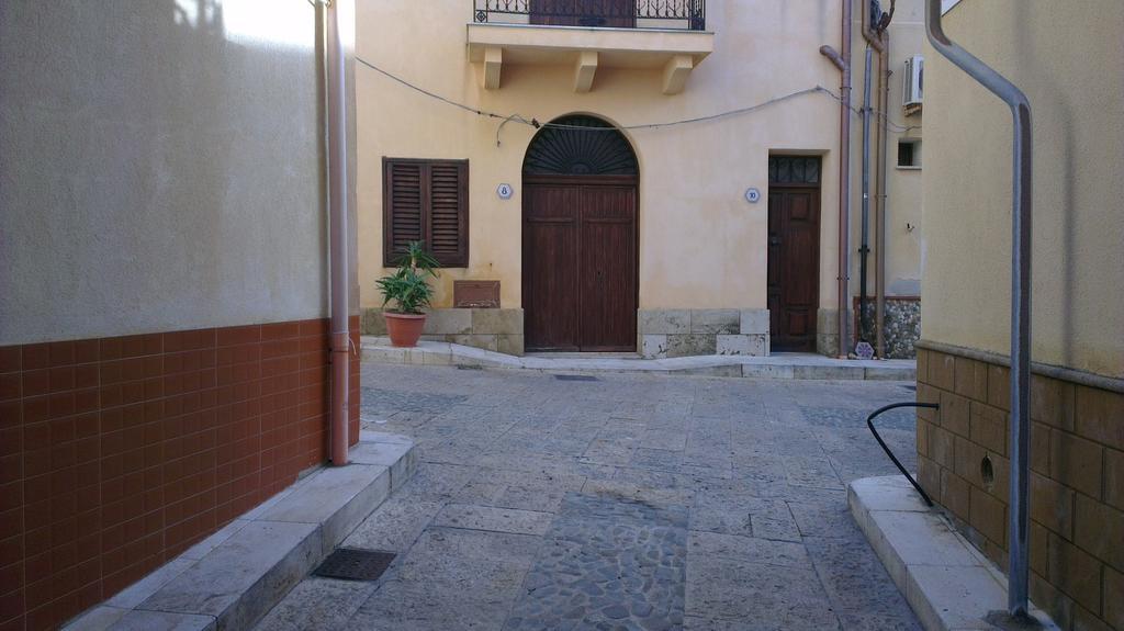 Trappeto Vacation Apartment Oda fotoğraf